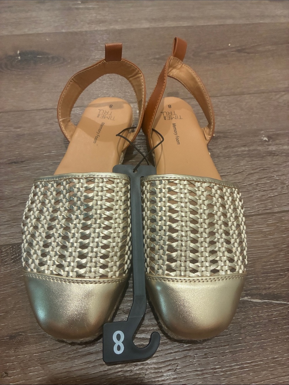 Time & Tru Gold Woven Style Memory Foam Slingback Espadrille Style Sandals. Sz 8